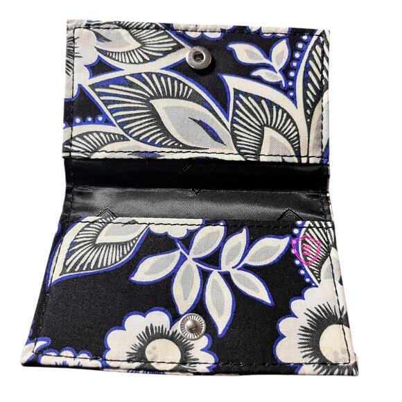 4" x 2" Vera Bradley ID Wallet Blue Black Floral NWOT Spring - Picture 2 of 2